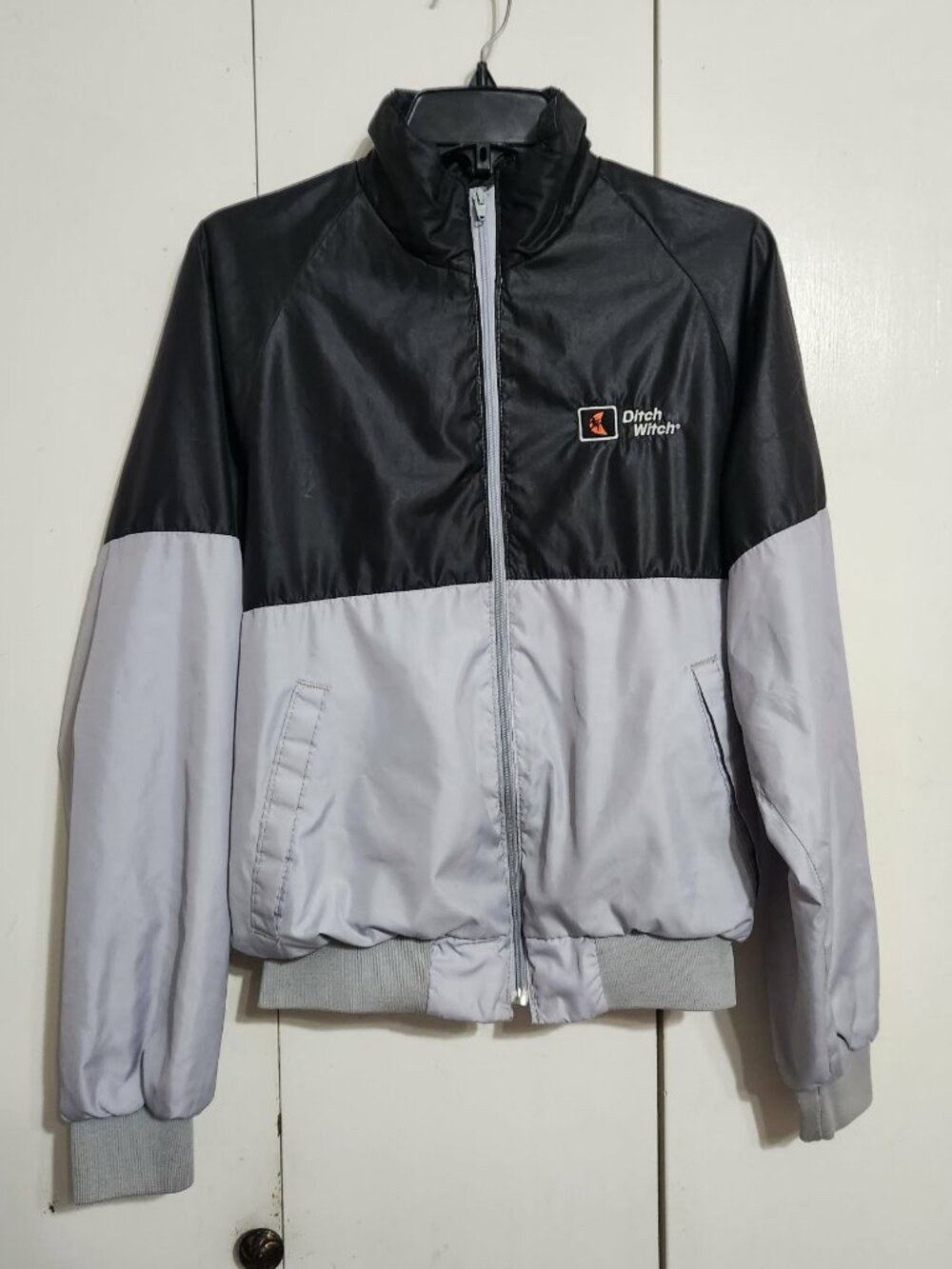 Vintage Swingster Ditch Witch Jacket Medium USA Colorblock Full Zip Windbreaker